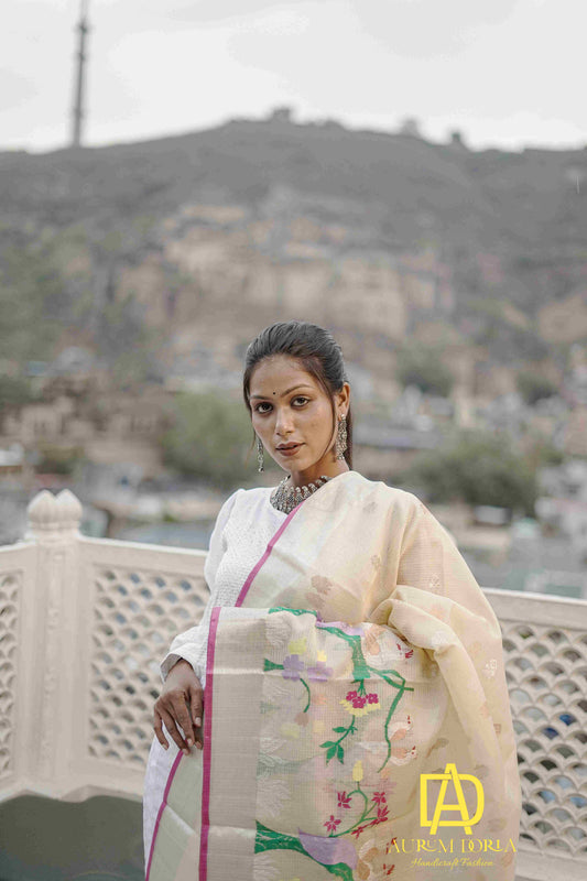 White Dupatta